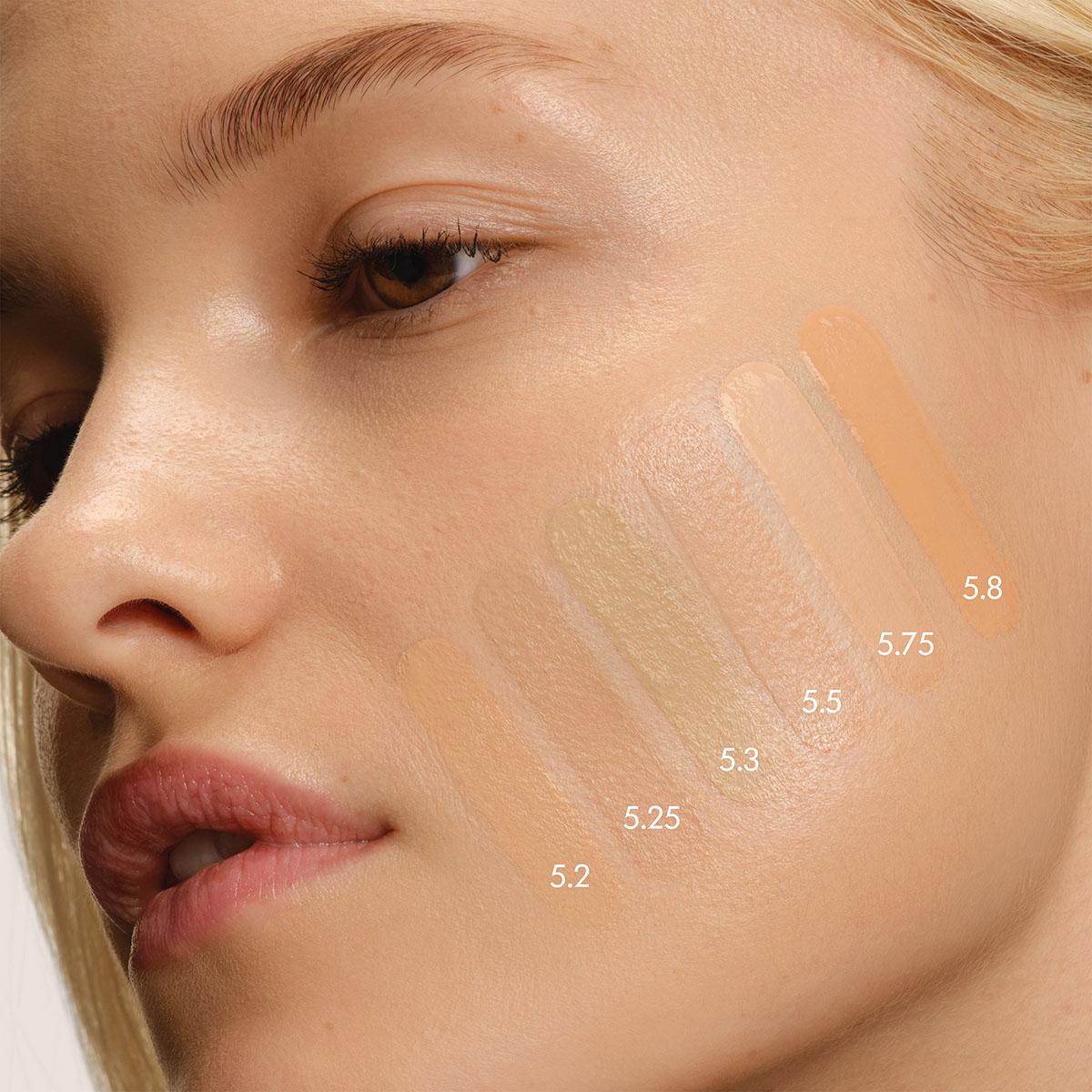Luminious Silk Foundation - Image 85