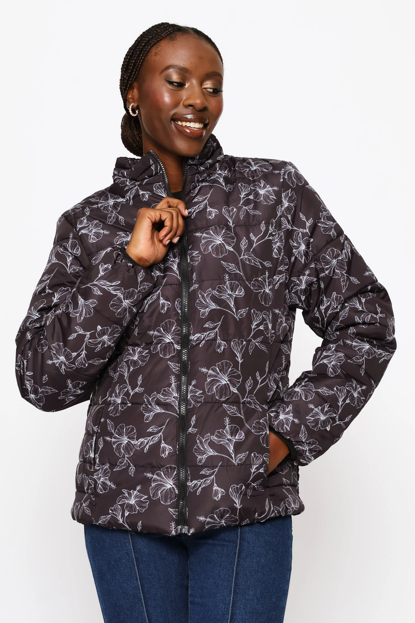 Classic Puffer Jacket - Black/White