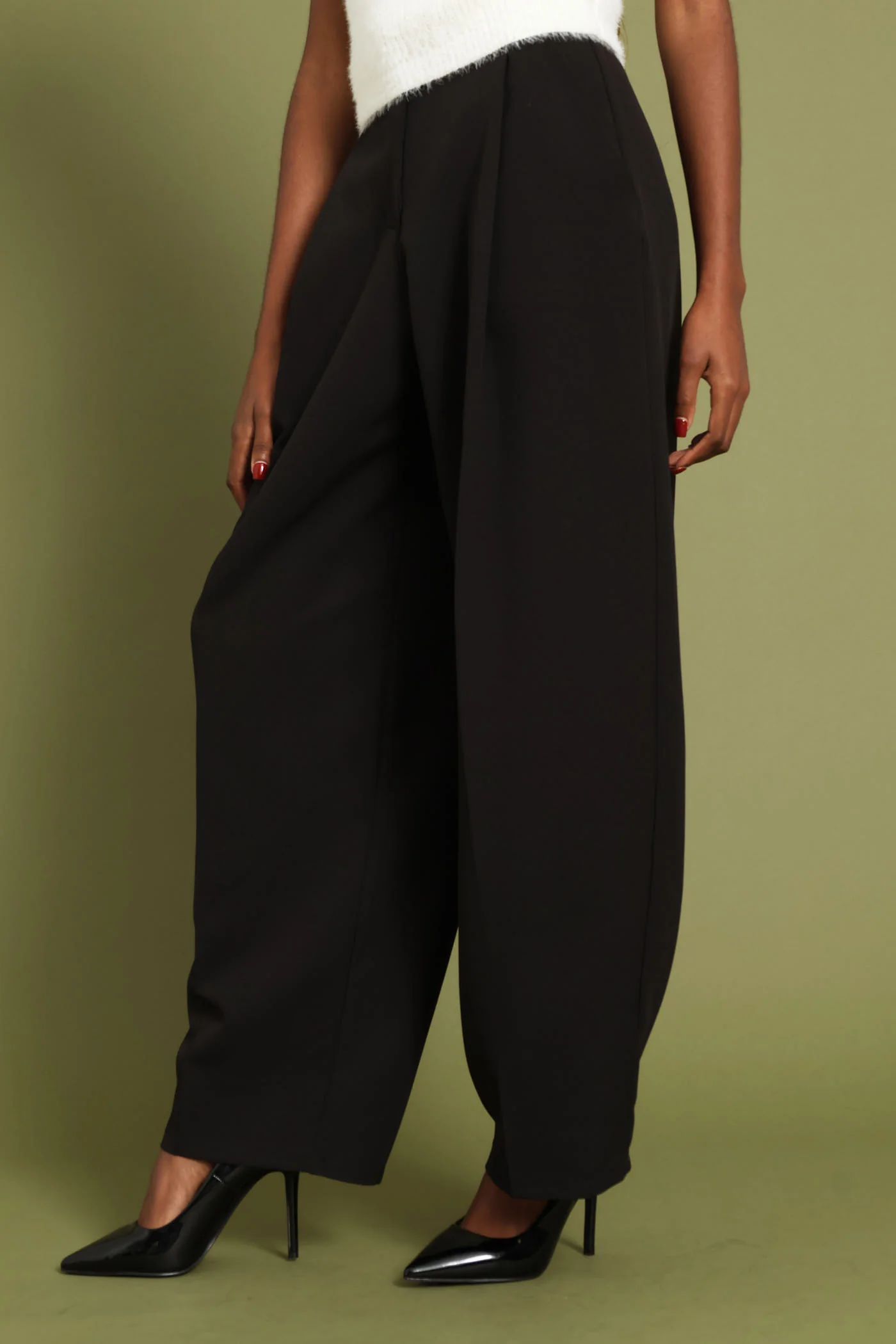Darted Barrel Leg Pants - Black - Image 3
