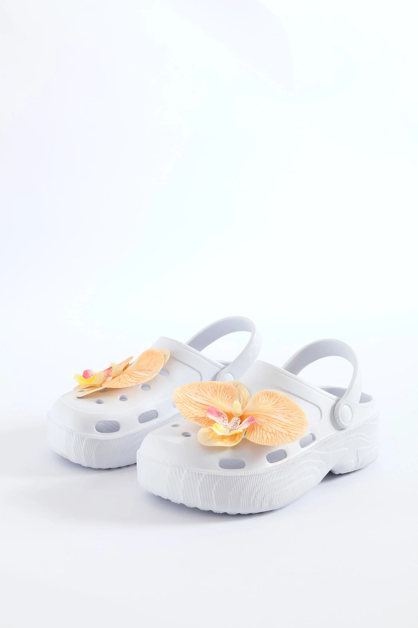 Flower Detail Clog - White - Image 3