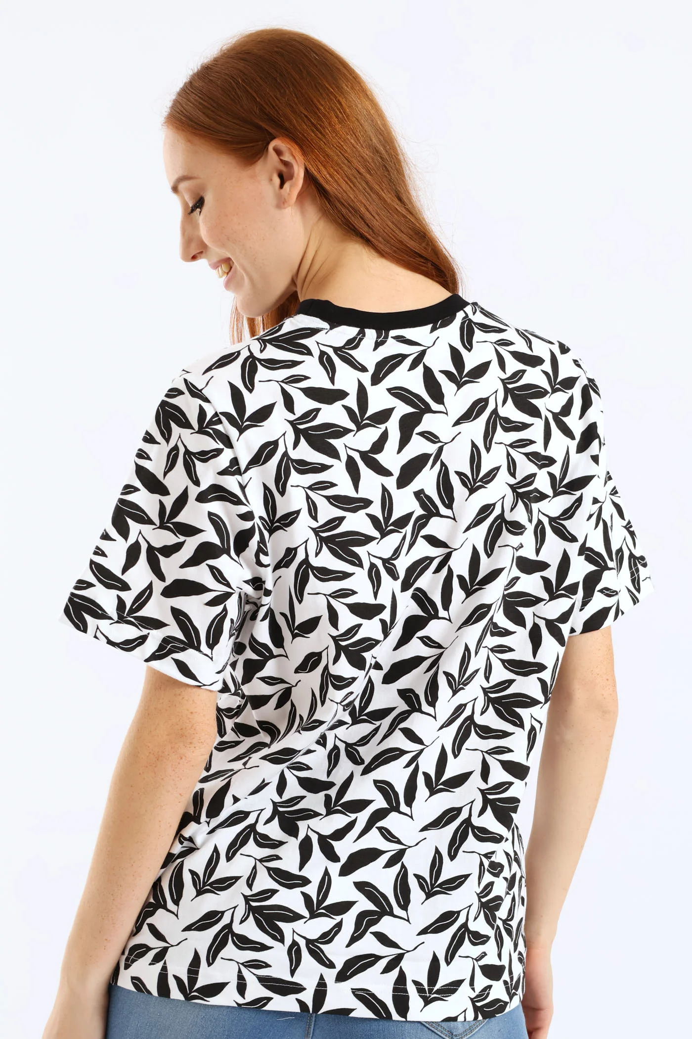 Leaf Print Boxy Tee - Black/White - Image 3