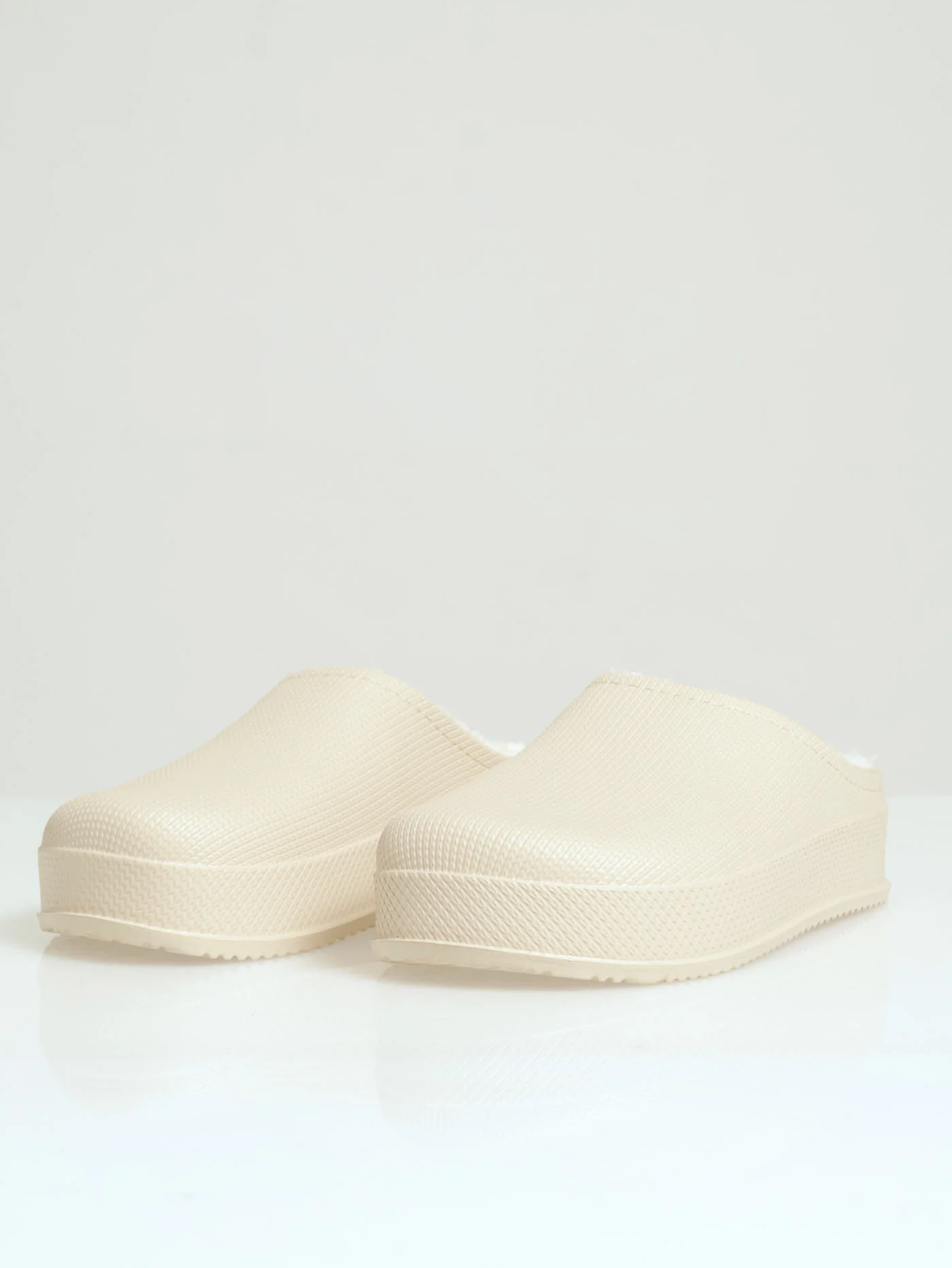 Lined Closed Toe Eva Clog Slipper - Stone - Image 2