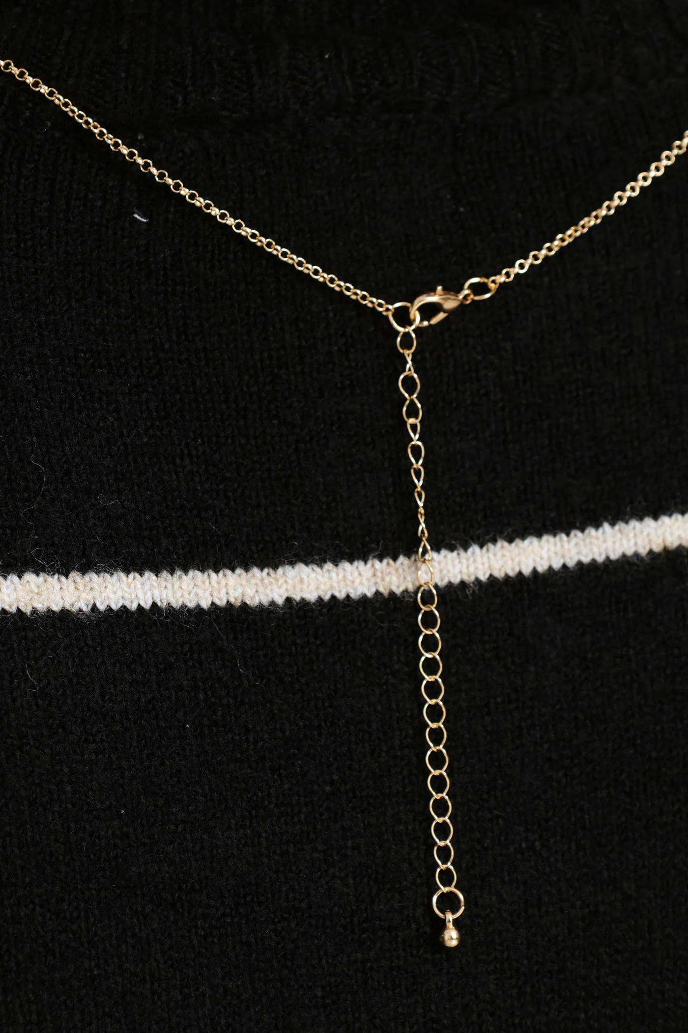 Long Oval Link Pendant Necklace - Gold - Image 5
