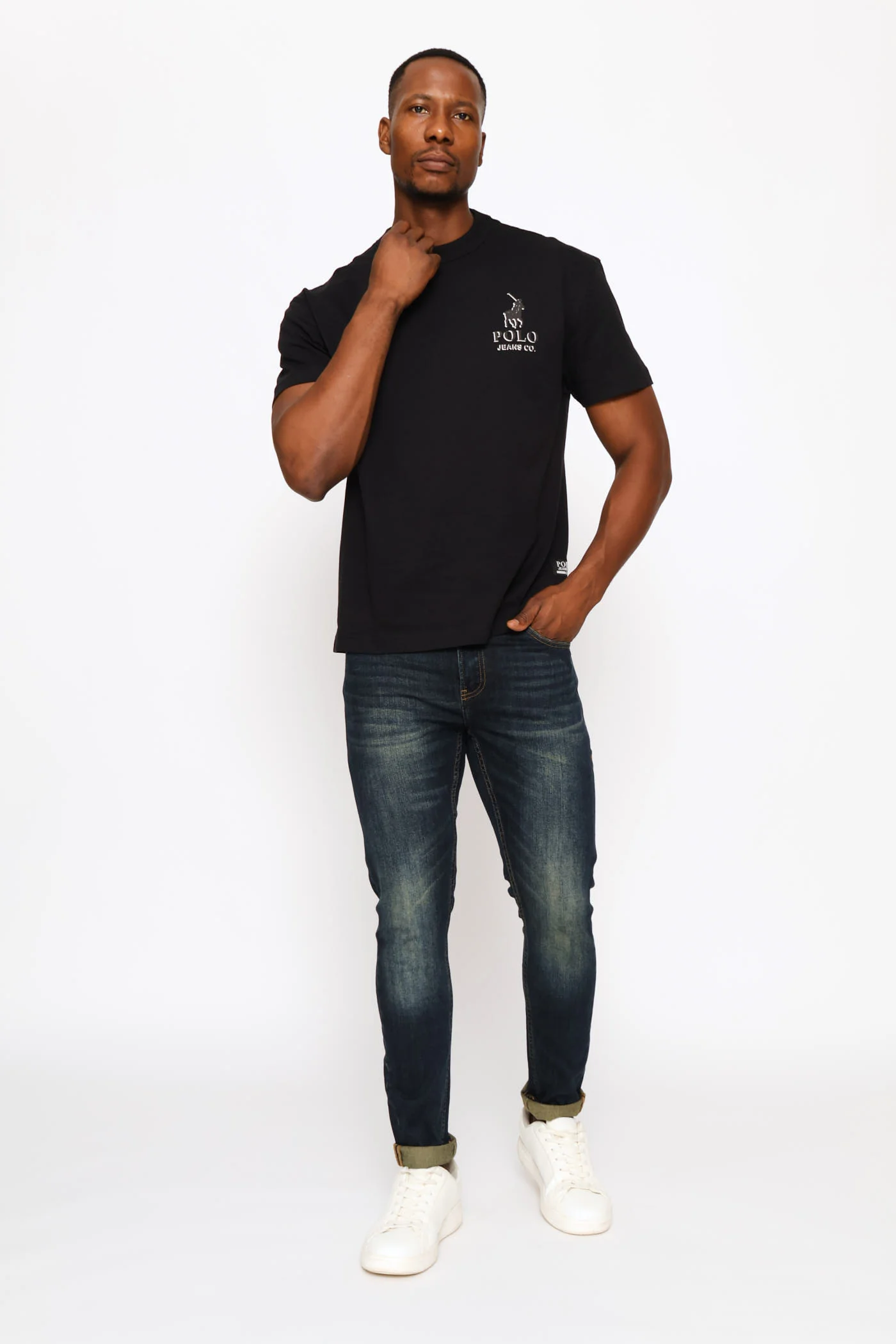 Mduduzi 3D Logo Tee - Black - Image 5