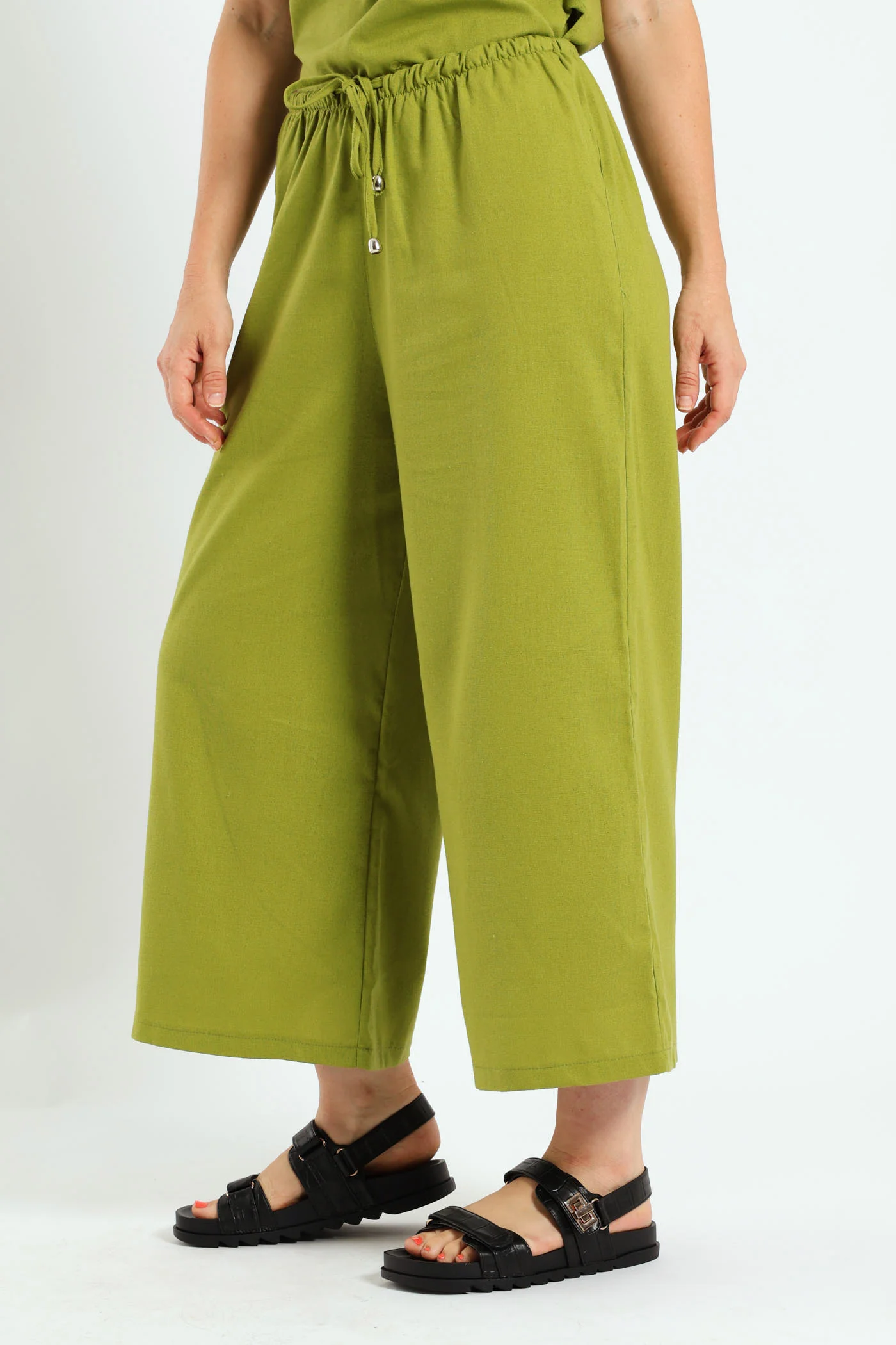 Pull On Linen Capri Pants - Avocado - Image 3