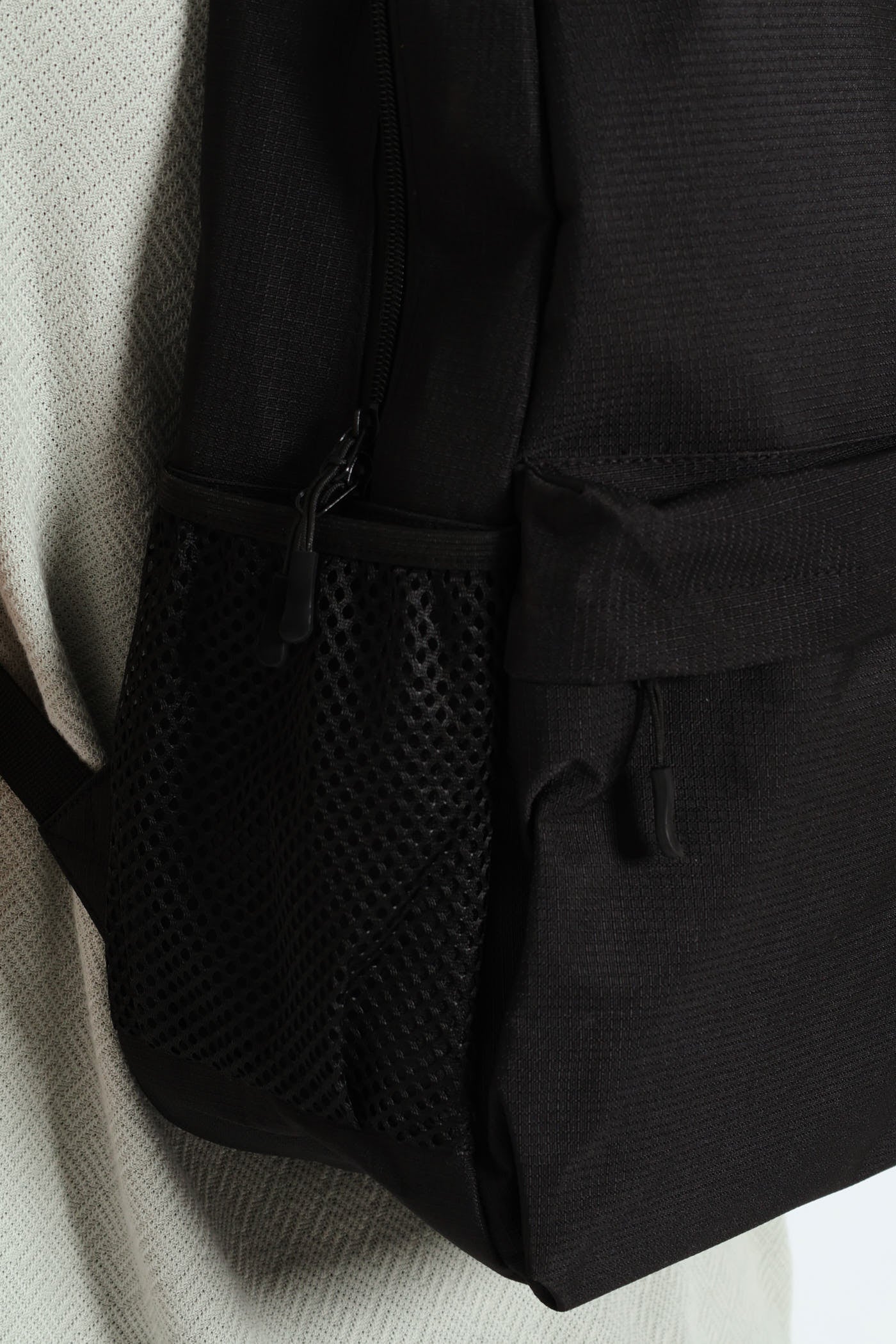 Regular Backpack - Black - Image 6