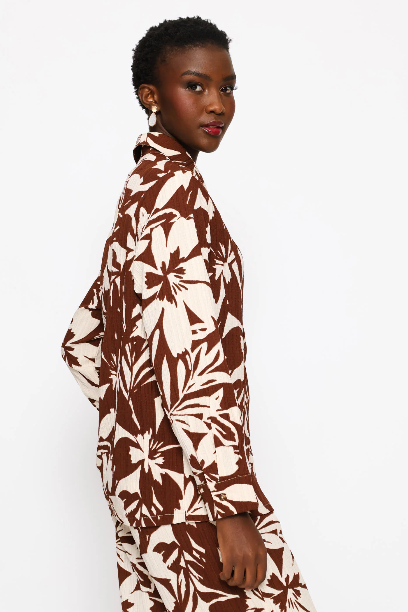 Relaxed Statement Shirt - Cream/Chocolate - Image 2