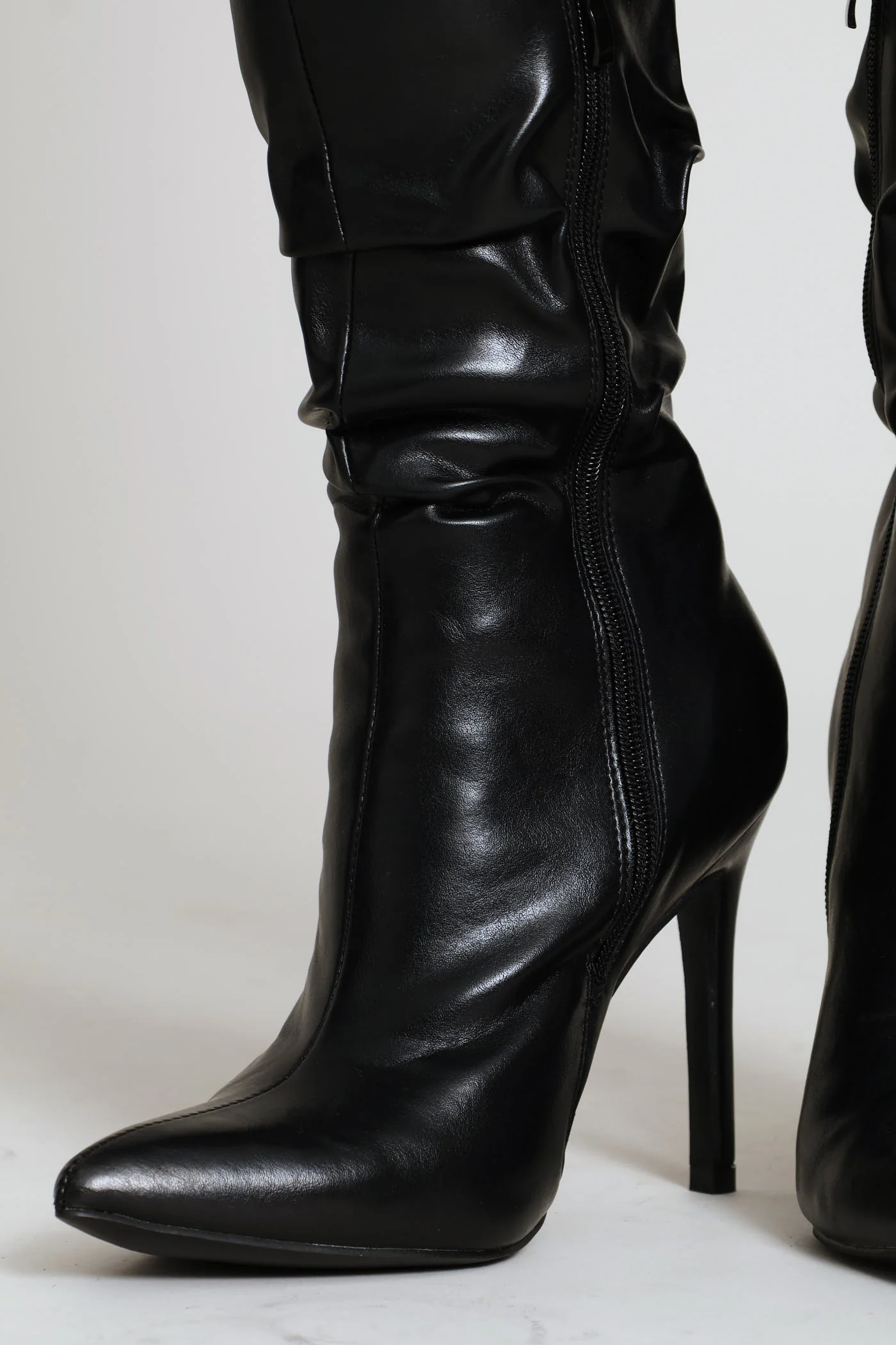 Shuffle Ankle Boot - Black - Image 4