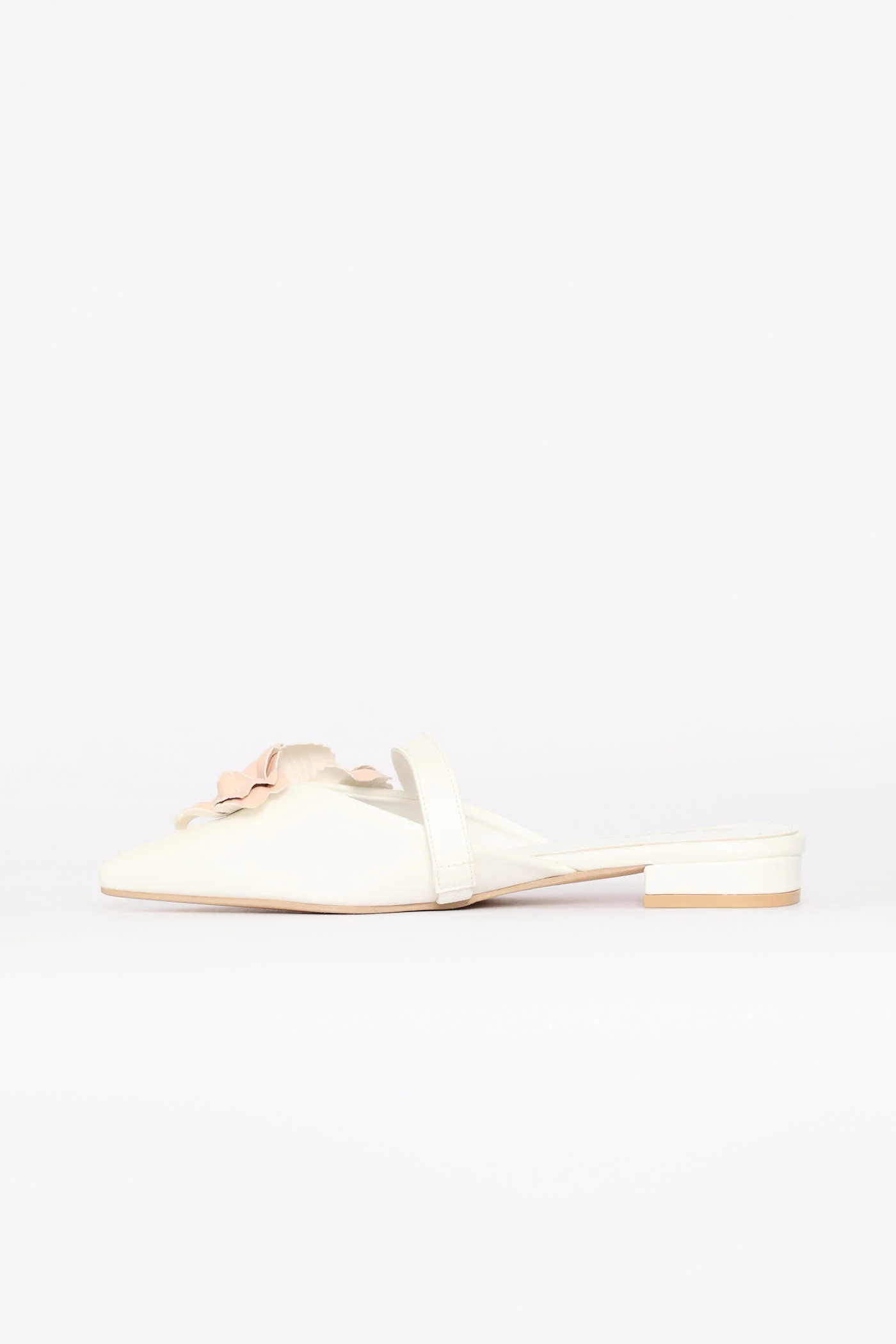 V-Cut Flower Trim Slip On - Off White - Image 4