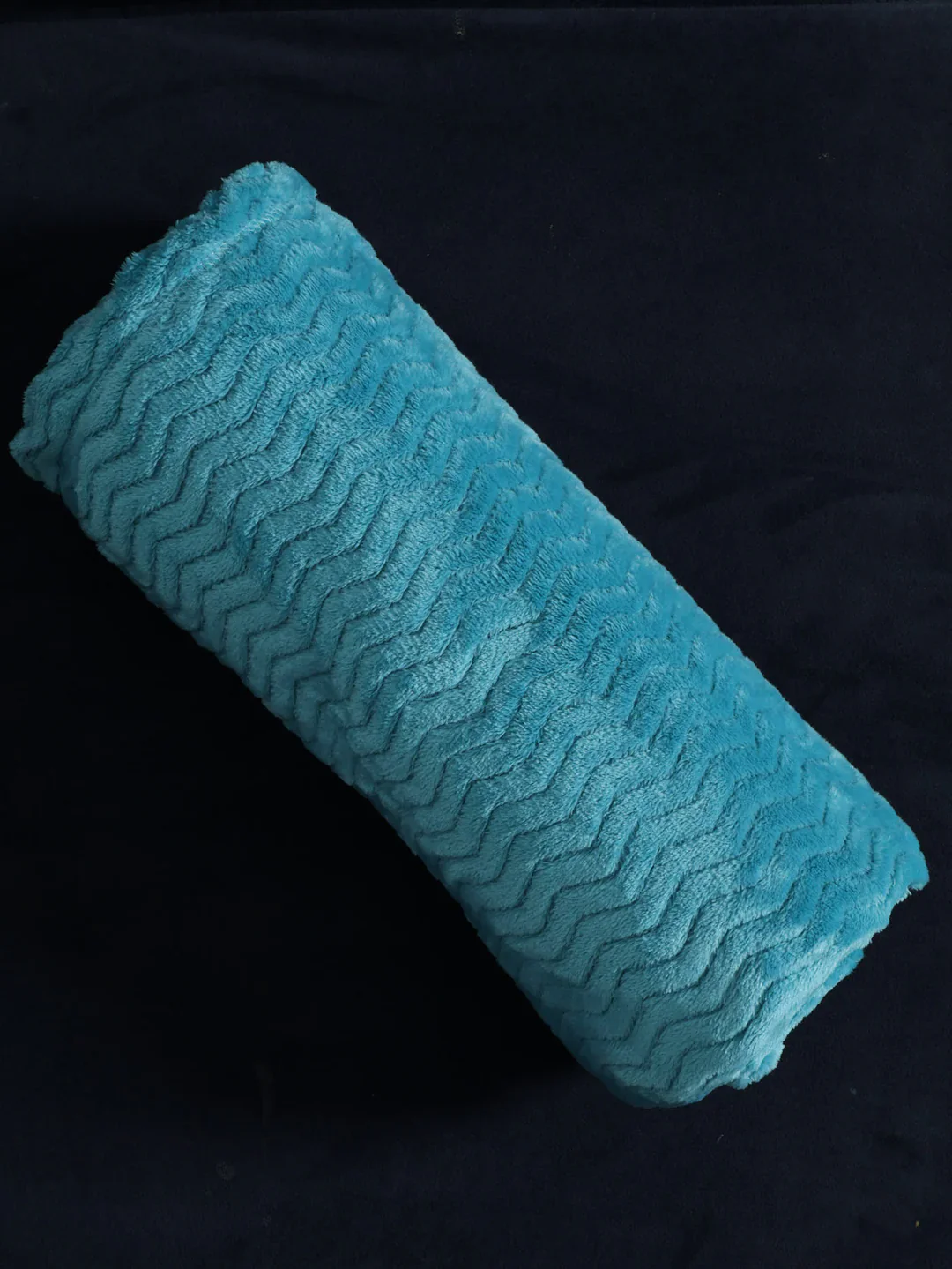 Zig Zag Flannel Blanket 125X152cm  - Aqua - Image 3